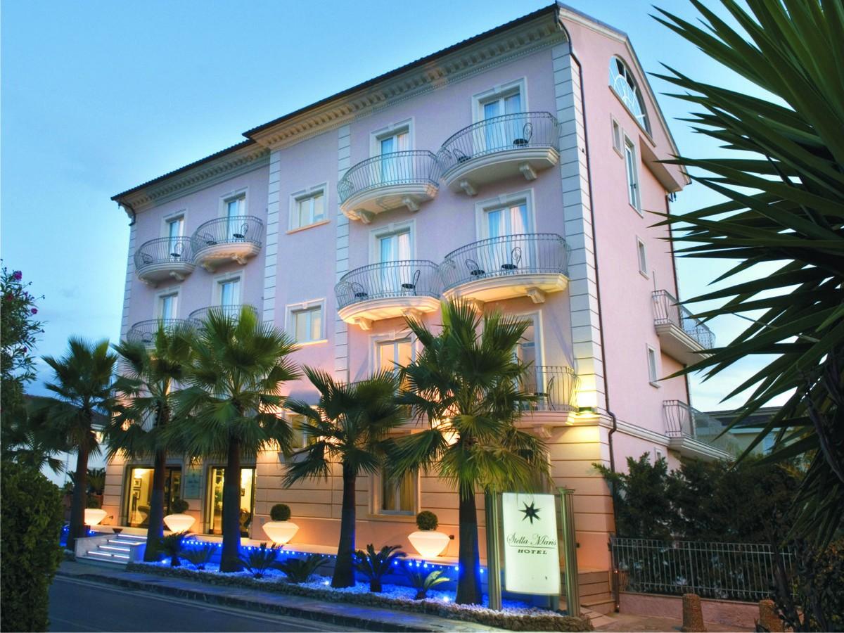 Hotel Stella Maris カザール・ヴェリーノ エクステリア 写真